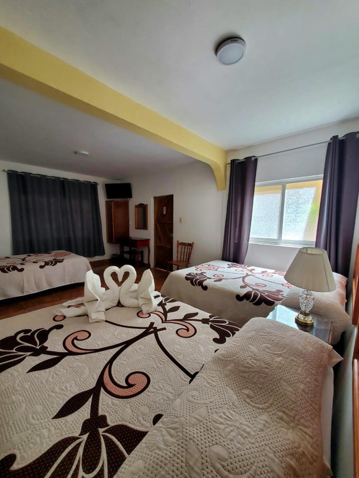 Hotel Posada Camelinas Pátzcuaro Zewnętrze zdjęcie