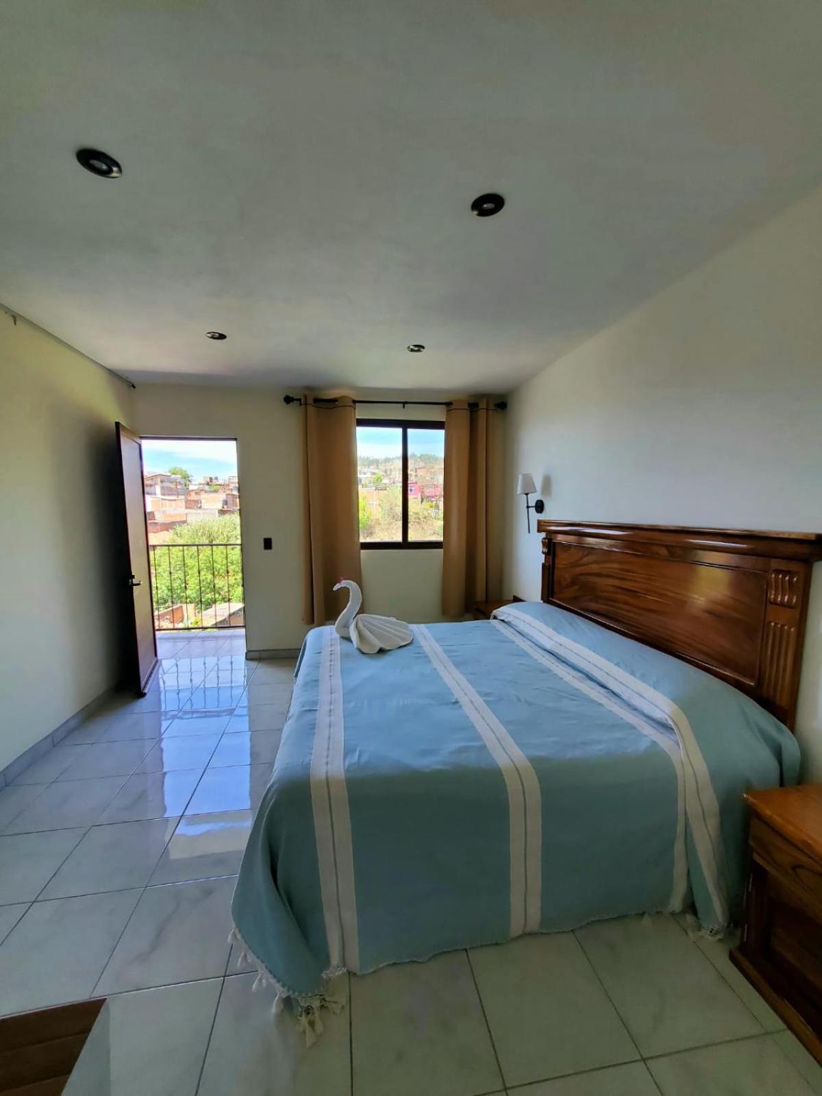 Hotel Posada Camelinas Pátzcuaro Zewnętrze zdjęcie